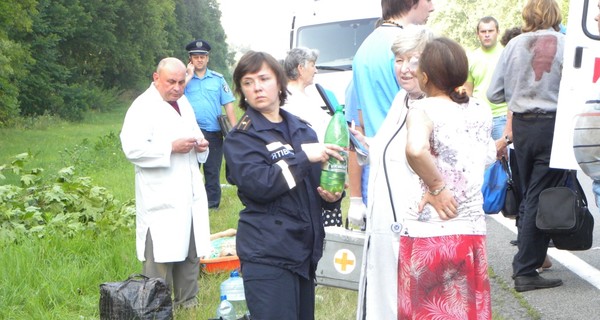 В реанимациях находятся четверо россиян, пострадавших в ДТП под Черниговом