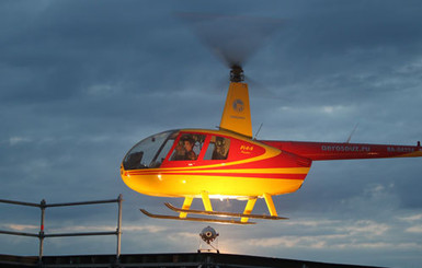 Земфира шокировала публику вертолетом и лифчиком