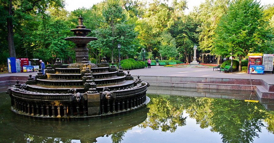 Вино по 8 гривен, пирожок – за одну: украинцев в Молдове поражают цены, гопники и красота природы