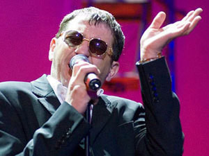 В Киеве милиционеры  выдернули из машины Григория Лепса и уложили лицом на капот