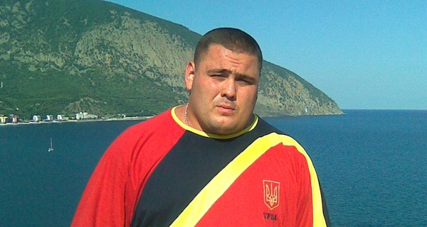 В Мариуполе ограбили самого сильного человека Украины