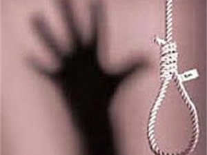 В Ялте депутат наложил на себя руки