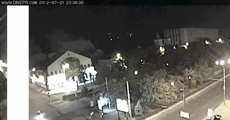 В Днепропетровске гаишник протаранил 