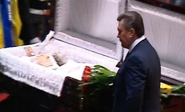 Перед смертью Богдан Ступка написал Януковичу письмо с просьбой