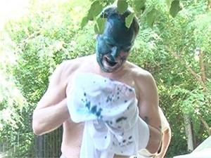 Делом Власенко, облитого зеленкой, занялась прокуратура