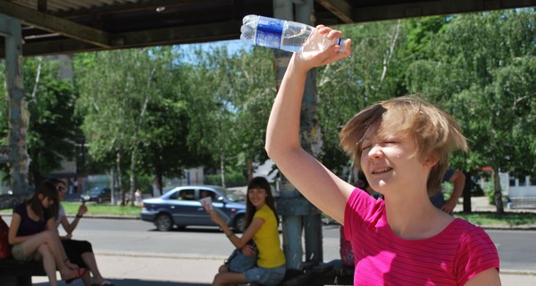 Бесплатная вода на рынках и в магазинах закончилась через три дня