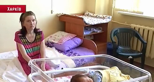 Уникальные роды: женщина, которая почти не двигается, родила здорового малыша