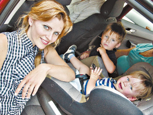 Одесситка доказала в суде, что поп-альфонс - отец ее сыновей