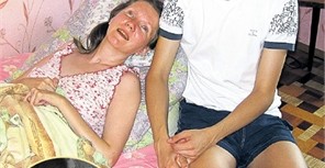 Врачебная ошибка: в Донецке женщина лежит в коме 17 лет