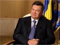 Янукович разрешил судить украинцев по Skype