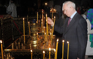 Благодаря Премьер-министру цена на билет в Киево-Печерскую Лавру снижена с 50 до 3 гривен