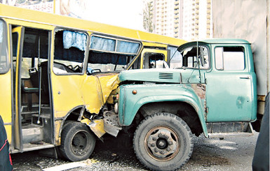 Будем ездить на маршрутках еще 10 лет 