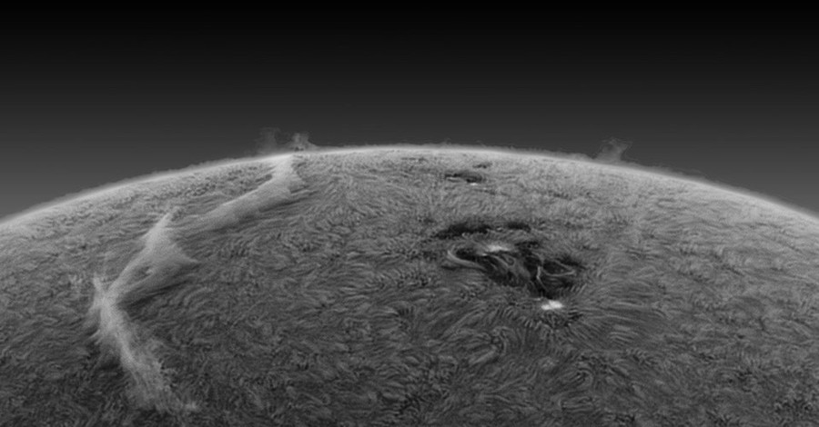 Астрономы показали как вблизи выглядят солнечные протуберанцы 