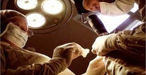 Скандал в севастопольской больнице: интерну в глаз попала кровь больного СПИДом