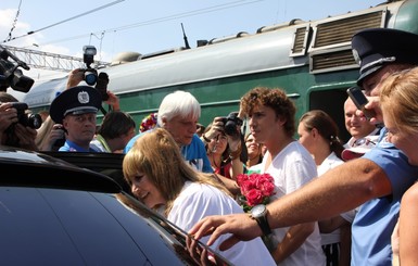 На симферопольском вокзале Аллу Пугачеву встречали с хлебом-солью