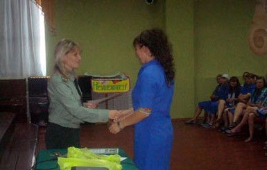 В колонии Тимошенко устроили дискотеку до позднего вечера