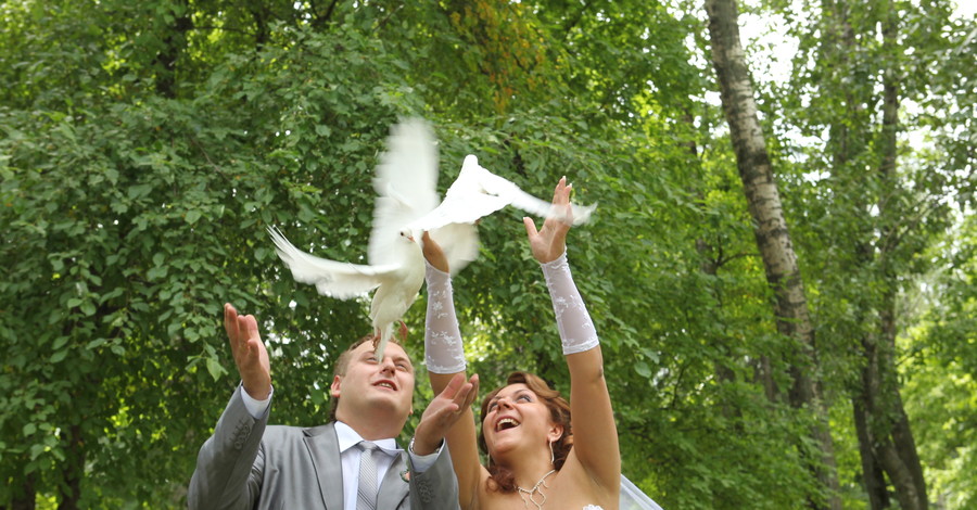 В Харькове стали реже жениться - из-за Евро-2012 и високосного года