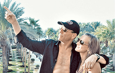 Украинская подруга Ван Дамма дерется с журналистами 