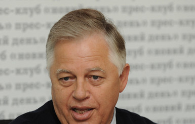 Петр Симоненко едет в Брюссель рассказывать о предвыборных фальсификациях 