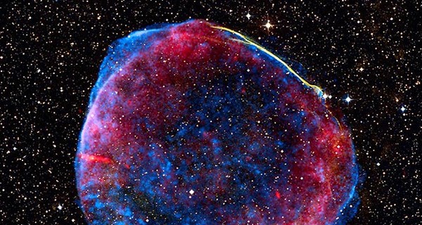 Самая одинокая смерть во Вселенной: как гибла одна из ярчайших сверхновых звезд 