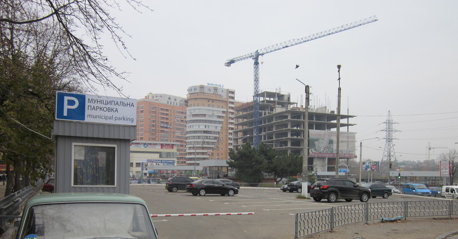 Харьковчане могут не платить за неустроенные парковки