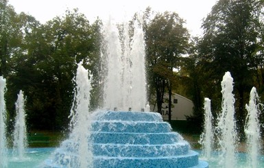 В сквере Космонавтов построили фонтан