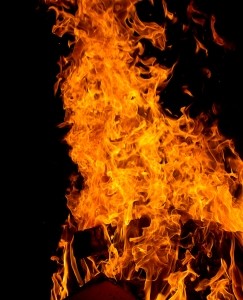 Во Львове избиратель угрожал себя сжечь прямо на участке