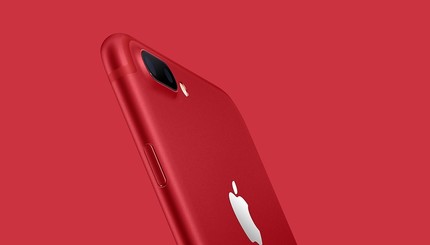 Apple впервые выпустила iPhone в красном цвете