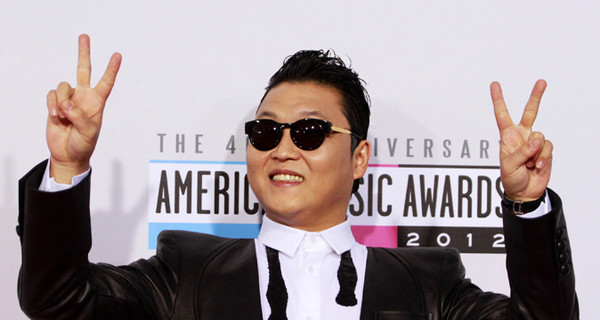 Gangnam Style стал самым популярным клипом в истории YouTube