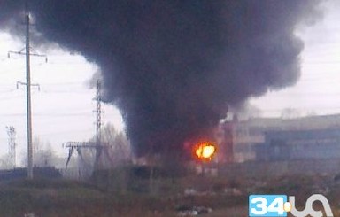 В Днепропетровске загорелся завод
