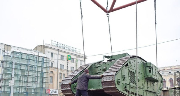 В Харькове танки исчезают… по ноябрям