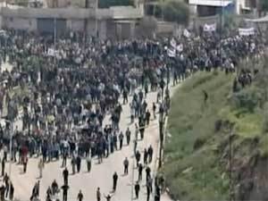 Протестующие прорвали оцепление дворца президента Египта