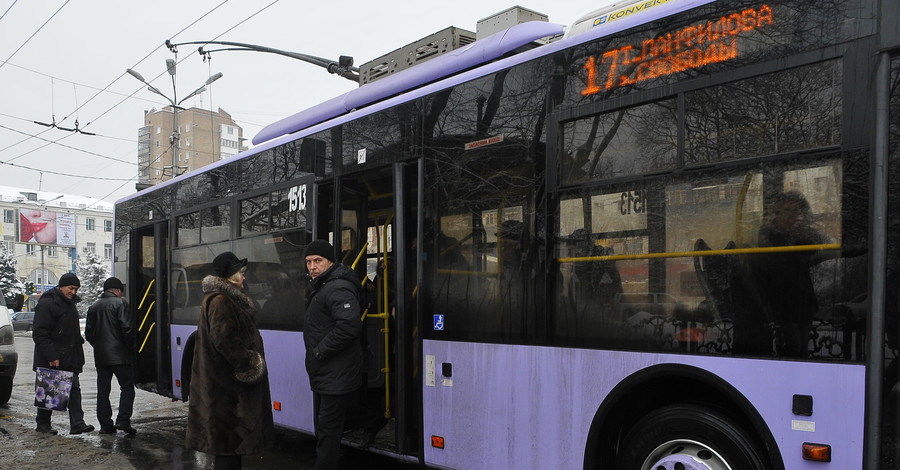 После нового года в Донецке опять подорожает проезд