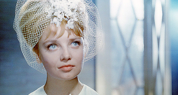 Наталью Кустинскую погубила ее красота