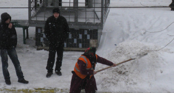 Зима во Львове: для снегоуборочных машин не хватает топлива, а тепловикам грозятся отключить газ
