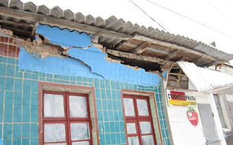 Из-за снегопада обвалилась крыша детского центра в Одесской области