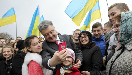 Президент посетил Луганскую область