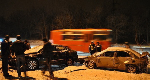 На Днепропетровщине столкнулись 5 машин