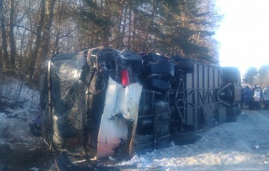 ДТП на Львовщине: легковушка врезалась в автобус с пассажирами, есть жертвы