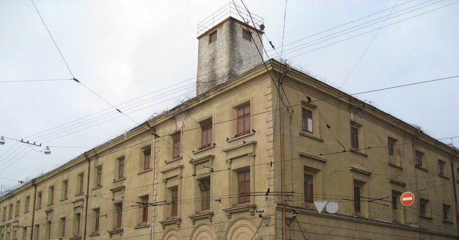 Милиця сняла 