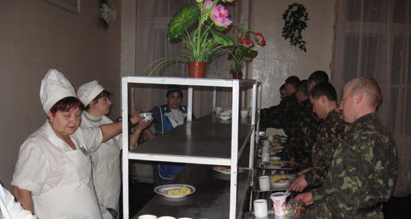 В воинской части под Одессой растащили продуктов на 750 тысяч гривен