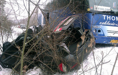 В аварии автобуса на Полтавщине погибли три человека