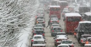 В Киеве образовалась сплошная 5-километровая пробка