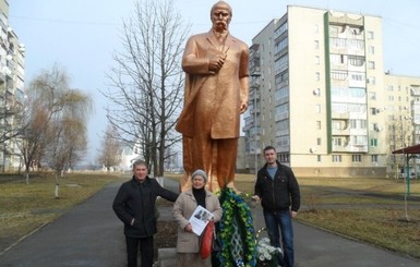 В Сопошино вернут украденный памятник Тарасу Шевченко