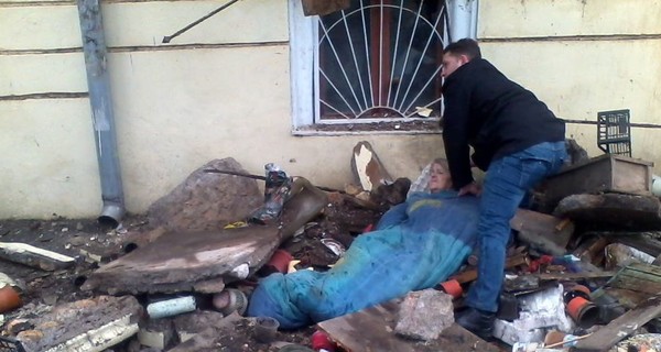 В центре Одессы обрушился балкон дома