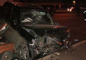 Родственники погибшего в ДТП с участием чиновника требуют миллион гривен