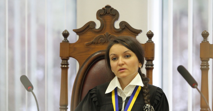 Свидетель против Тимошенко запутался в деньгах