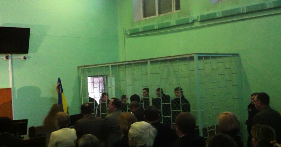 На суде юные убийцы из Чабанов улыбались и шутили