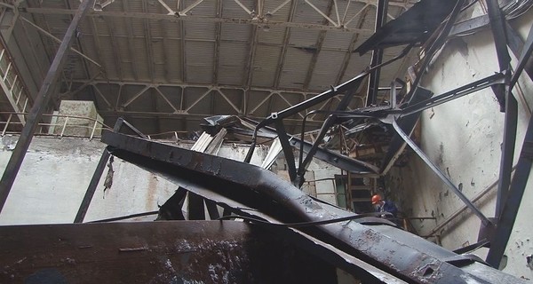 Над пострадавшим залом ЧАЭС построят перекрытие