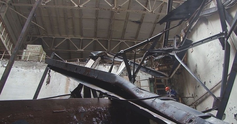 Над пострадавшим залом ЧАЭС построят перекрытие